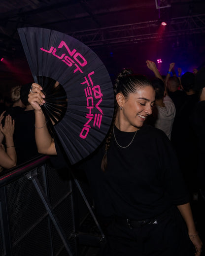 NO LOVE, JUST TECHNO waaier